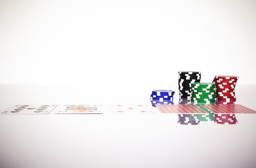 The Basics: Quick and Helpful Advice for Online Poker Rookies